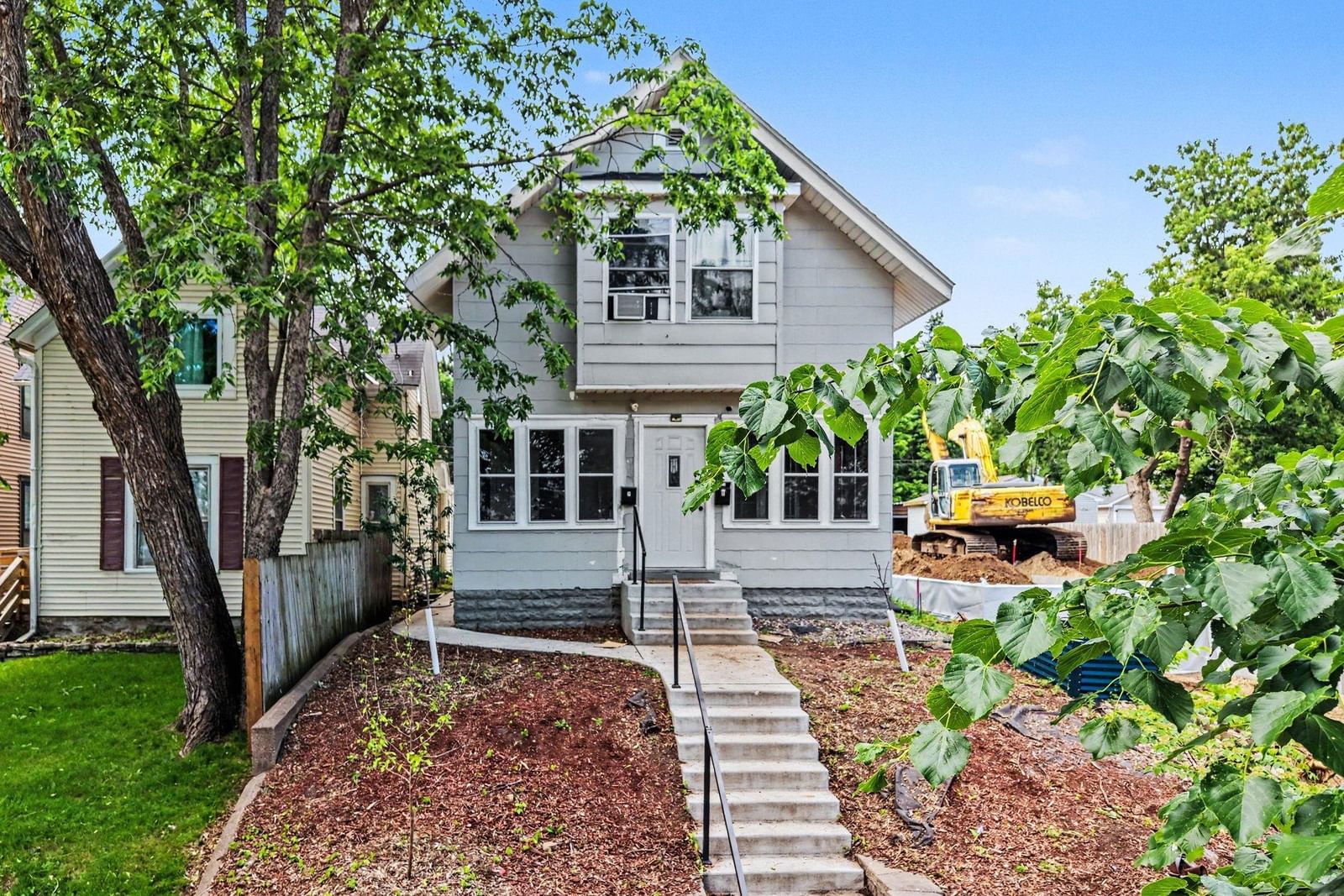 2915 N 3rd Street