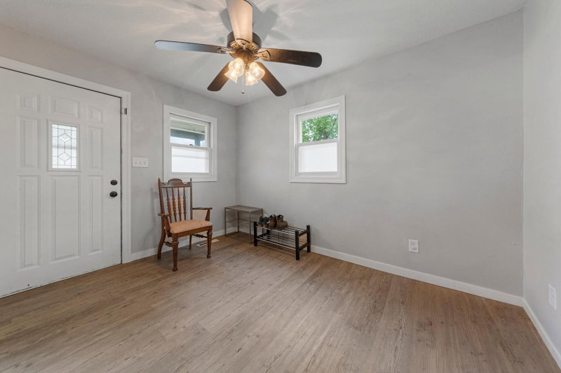 221 Beech Avenue - Photo 13