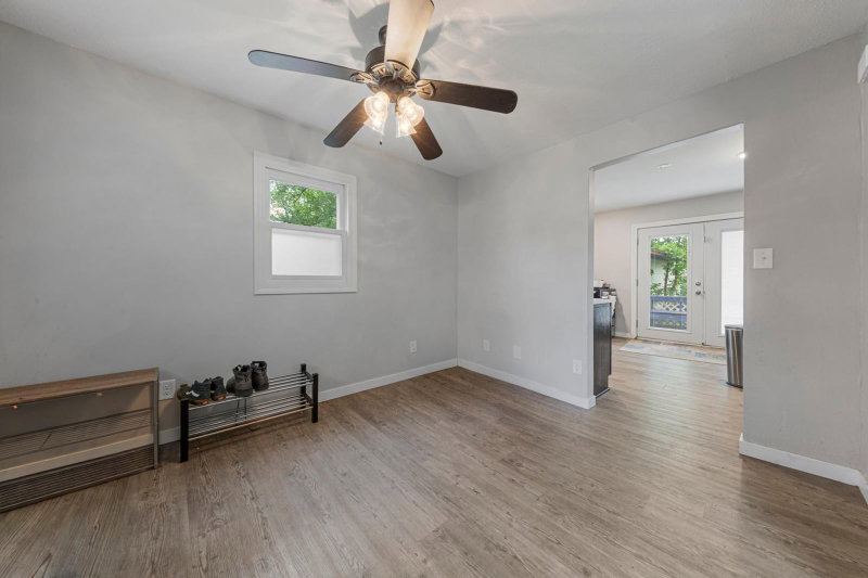221 Beech Avenue - Photo 14