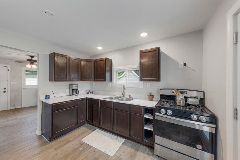 221 Beech Avenue - Photo 18