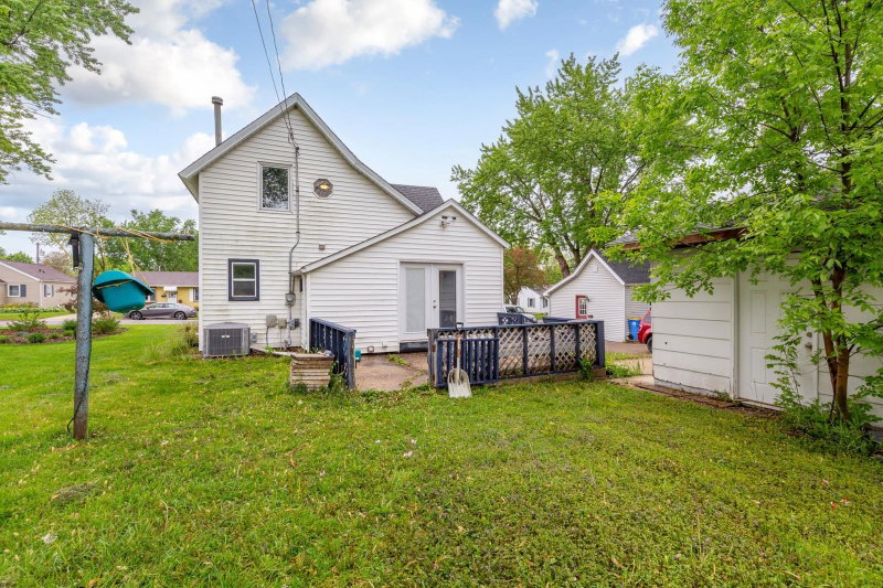221 Beech Avenue - Photo 7