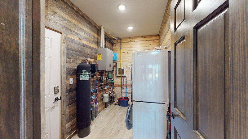 7498 Bayside Drive - Photo 24