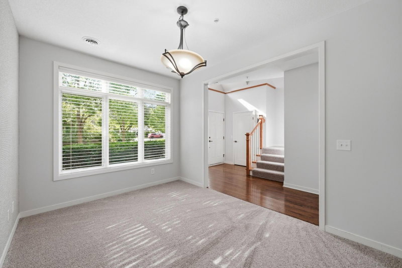 635 Willoughby Way W - Photo 13