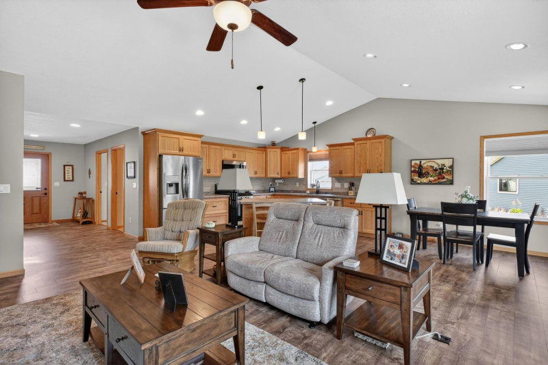 614 Dewberry Lane - Photo 18