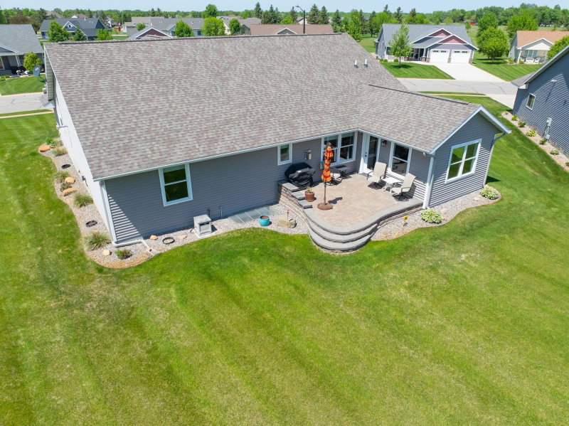 614 Dewberry Lane - Photo 6