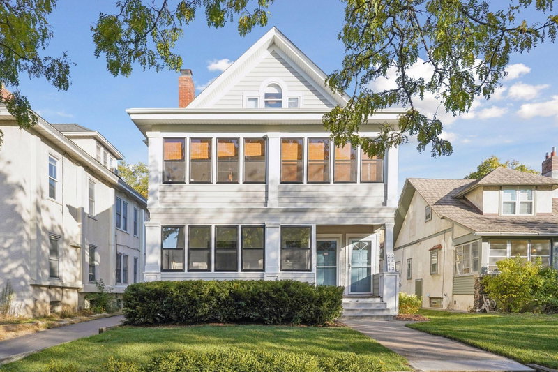 2441 Dupont Avenue S