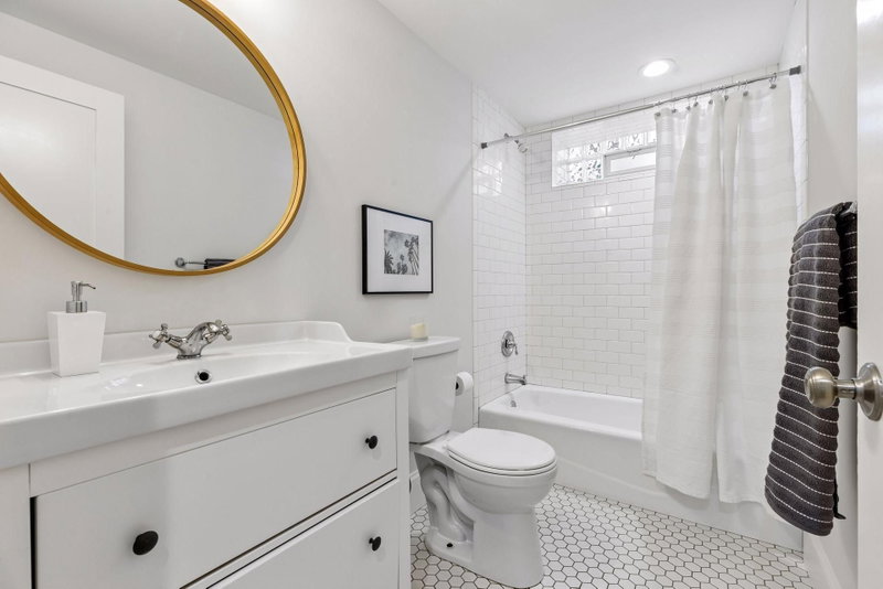 2441 Dupont Avenue S - Photo 23