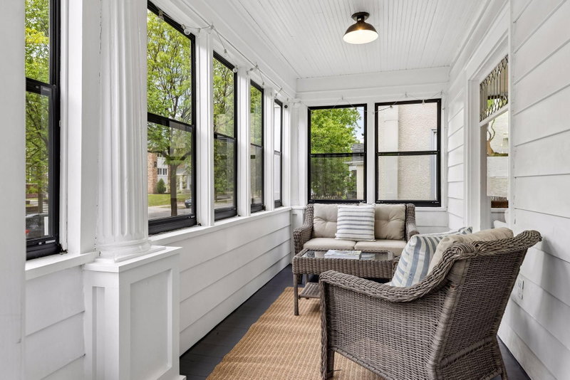 2441 Dupont Avenue S - Photo 24