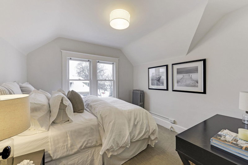 2441 Dupont Avenue S - Photo 39