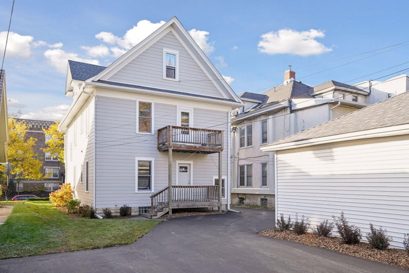 2441 Dupont Avenue S - Photo 44