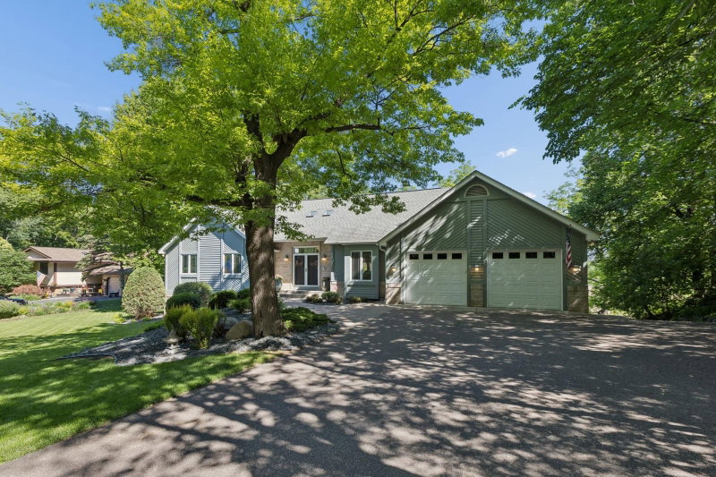 1807 Timberline Trail - Photo 2