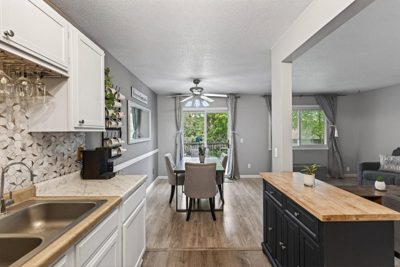 841 Evergreen Circle - Photo 11