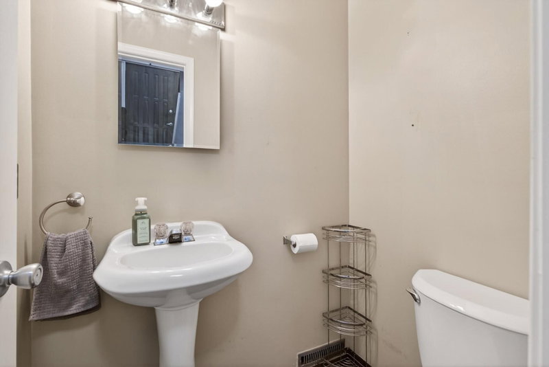 841 Evergreen Circle - Photo 22