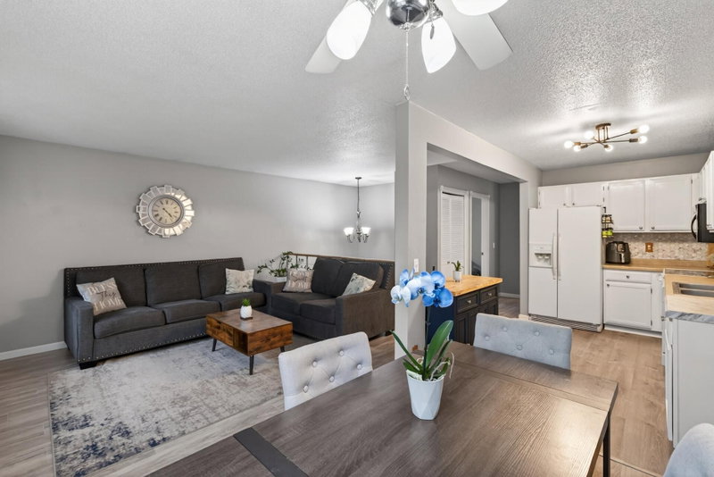 841 Evergreen Circle - Photo 6