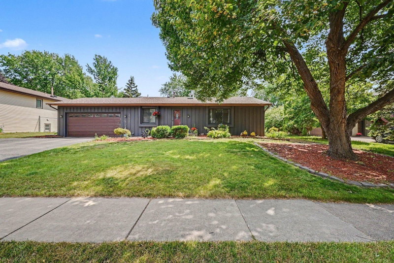15632 Heywood Way - Photo 3