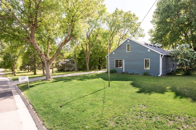 902 Quincy Street - Photo 19