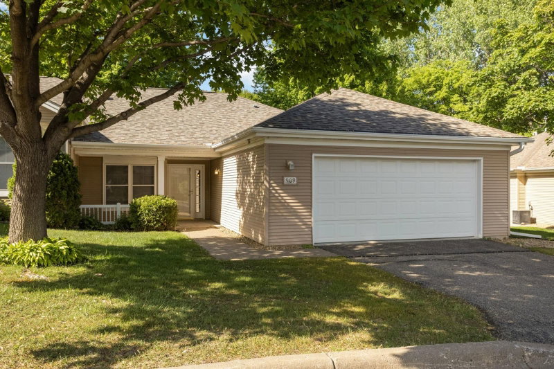909 Bahls Drive