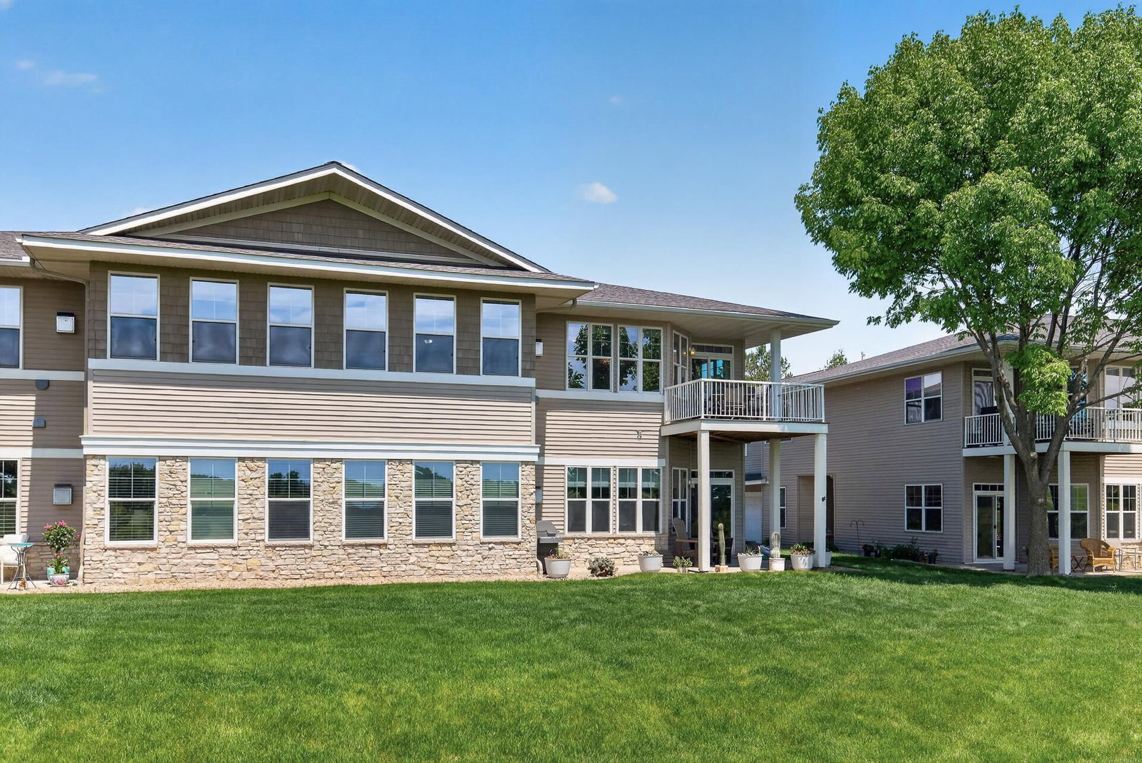 1171 Gallery Lane
