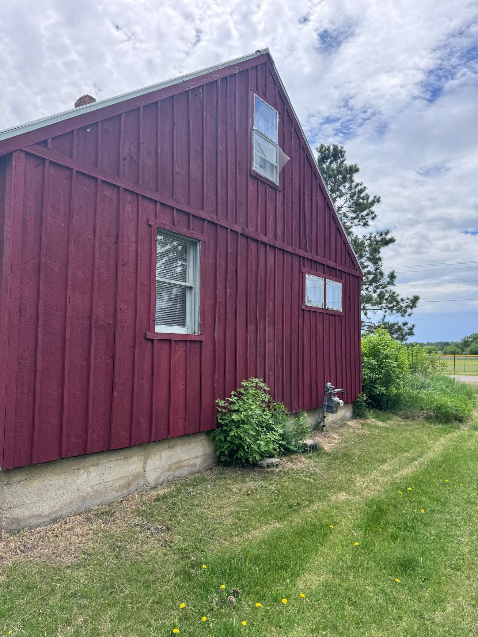 201 Schilling Road SE