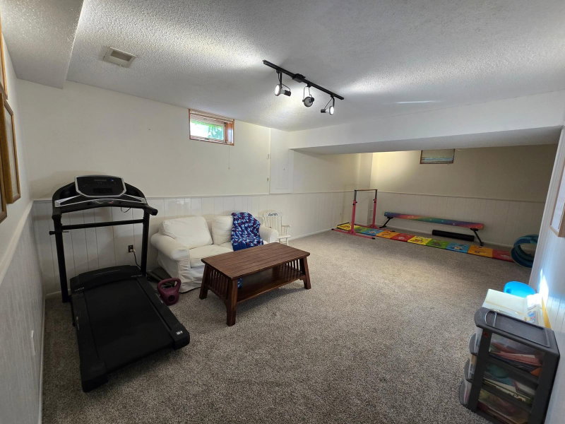 1435 138th Avenue NW - Photo 32