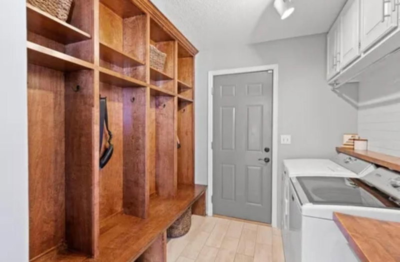 1435 138th Avenue NW - Photo 9