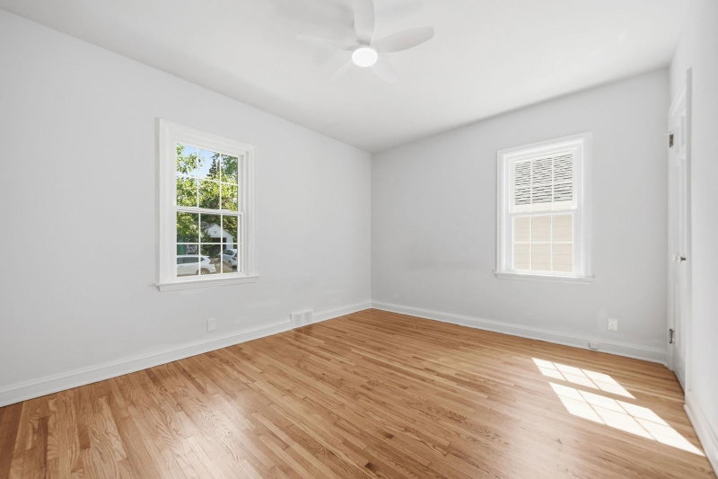 1100 W 73rd Street - Photo 14