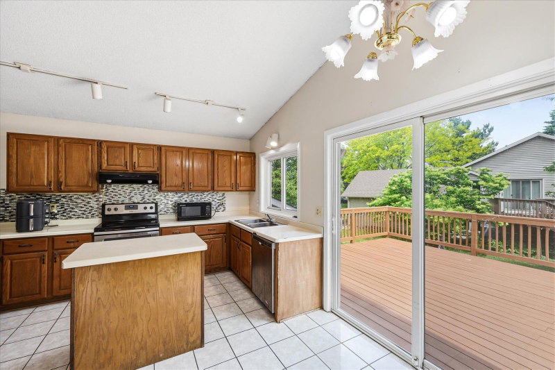 4516 Whitetail Way - Photo 20