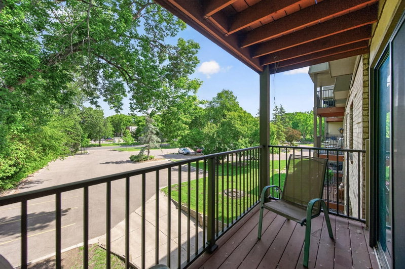 2200 Nevada Avenue S #206 - Photo 12
