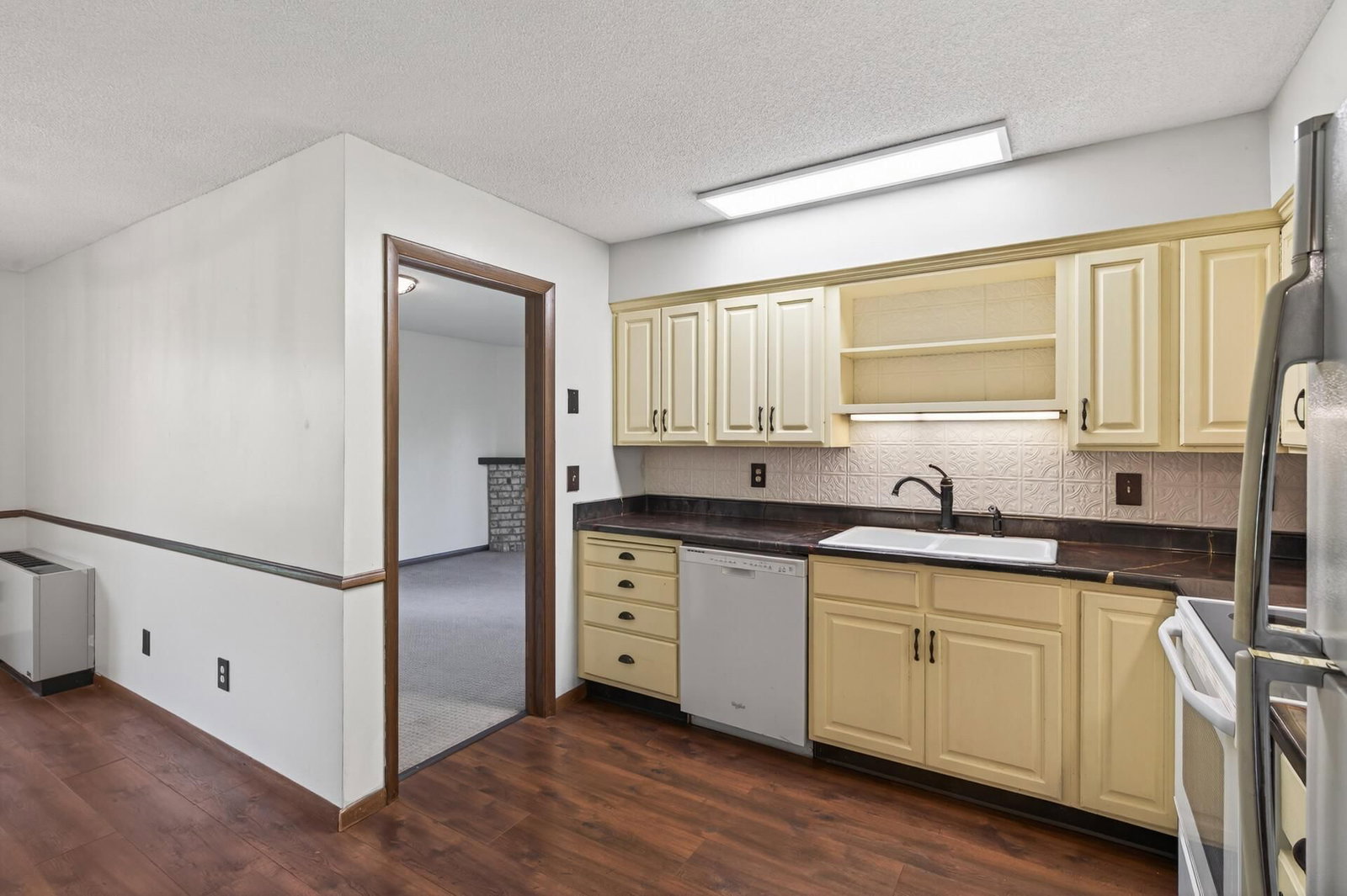 2200 Nevada Avenue S #206