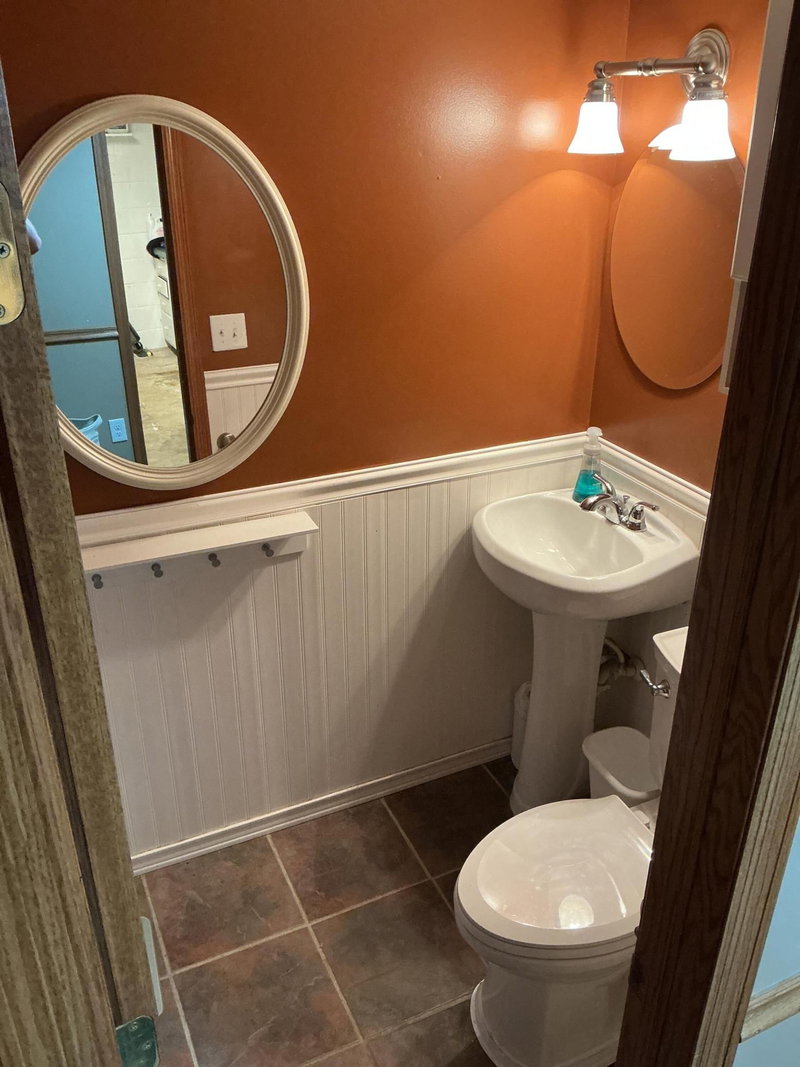 5220 Quail Avenue N - Photo 16