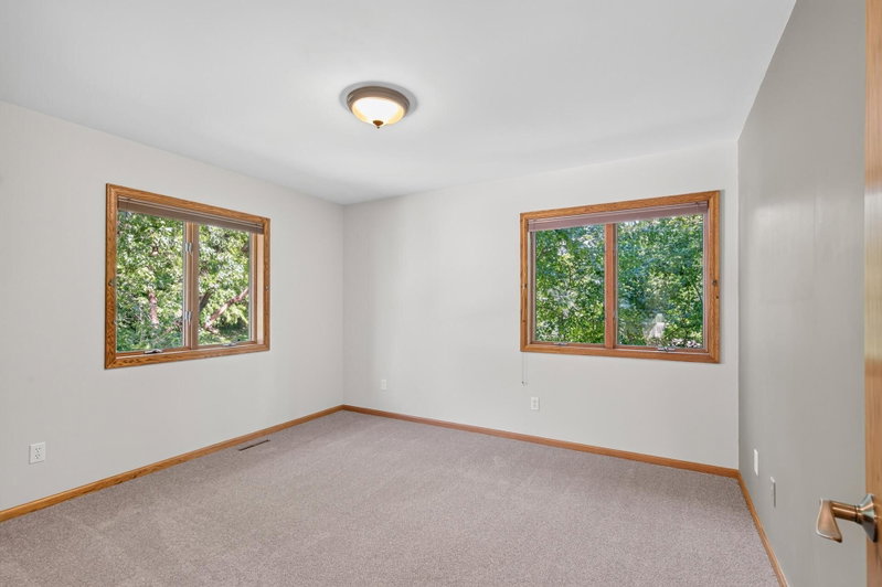 4929 West Lane - Photo 33