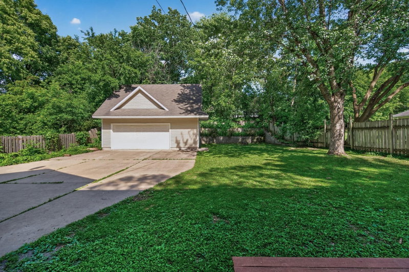 4929 West Lane - Photo 6