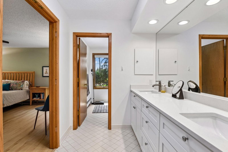 6051 Laurel Avenue #112 - Photo 25