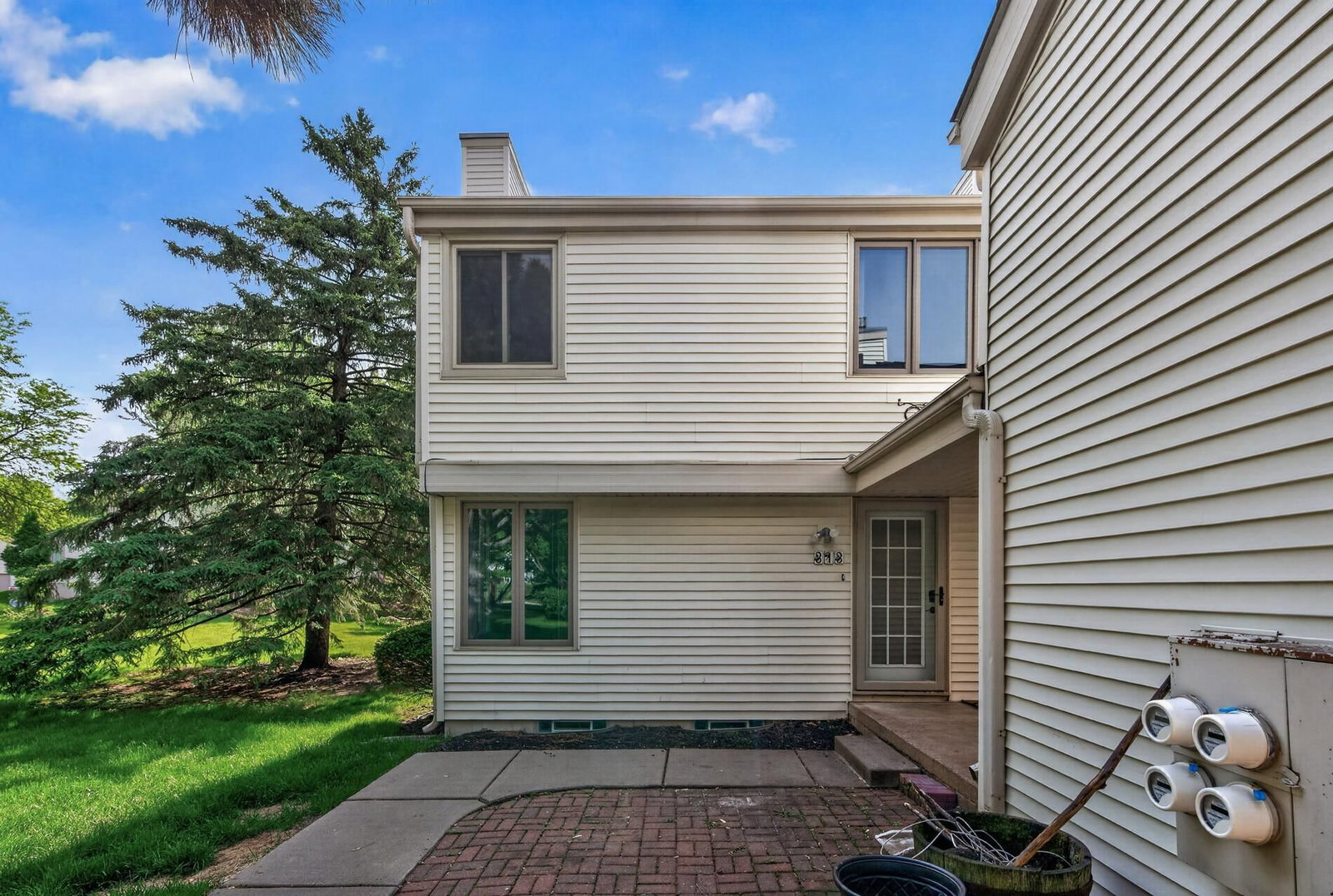 313 Elan Court