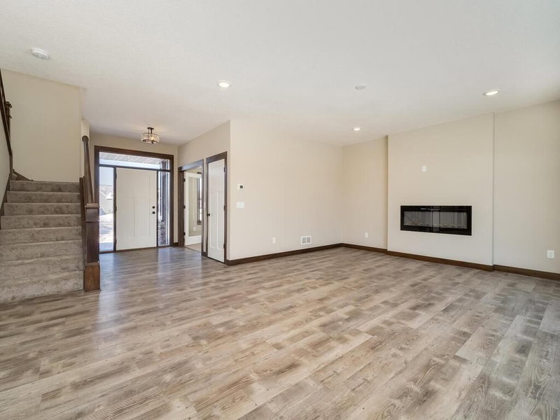 1026 Bellaire Boulevard NW - Photo 2