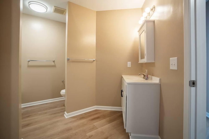 1613 E 24th Street - Photo 18