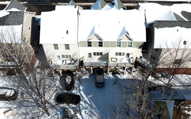 1613 E 24th Street - Photo 4