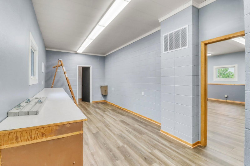 522 Main Street W - Photo 17
