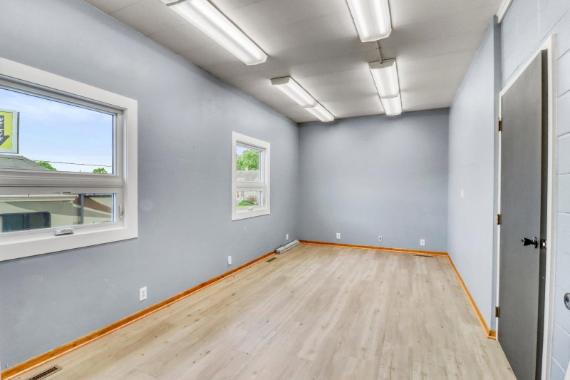 522 Main Street W - Photo 20