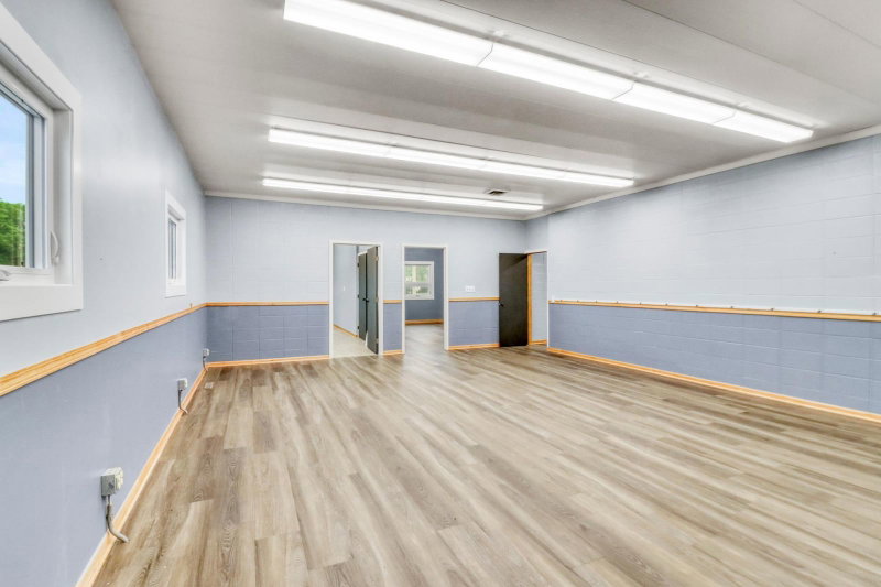 522 Main Street W - Photo 10