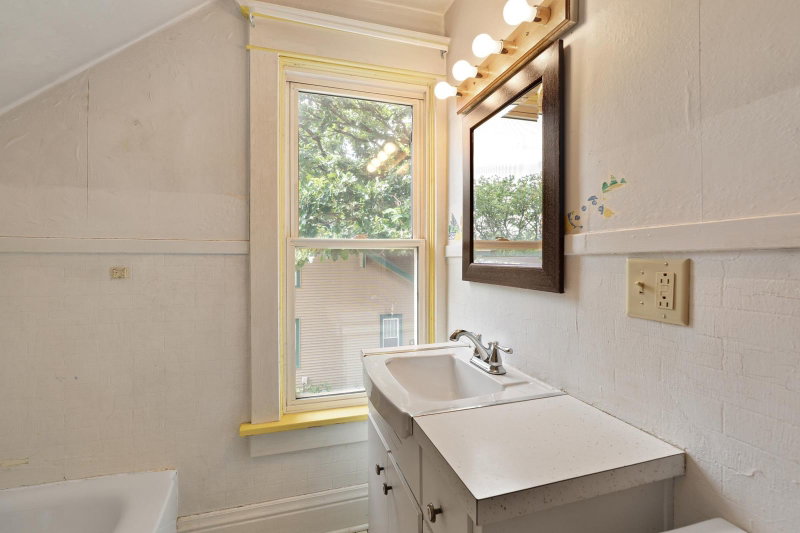 137 South Street - Photo 22