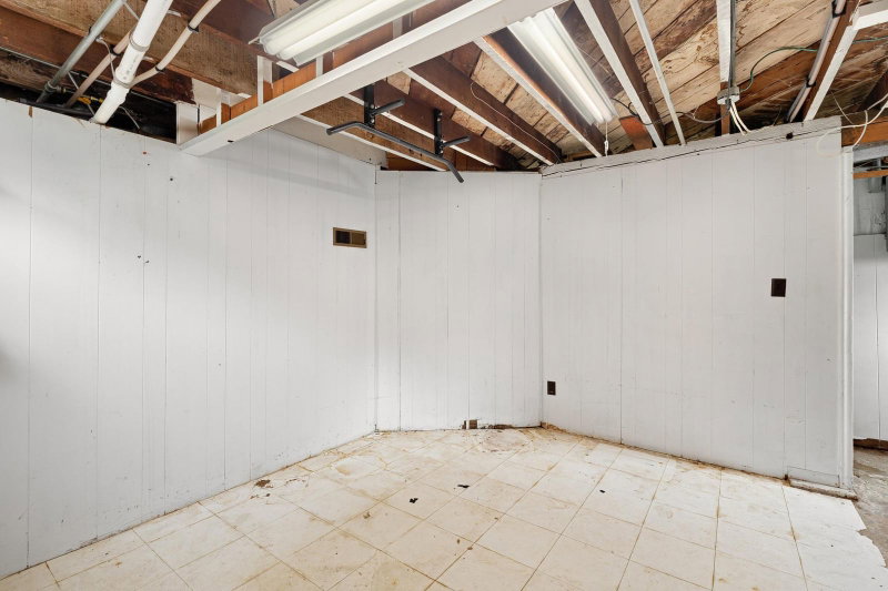 137 South Street - Photo 26