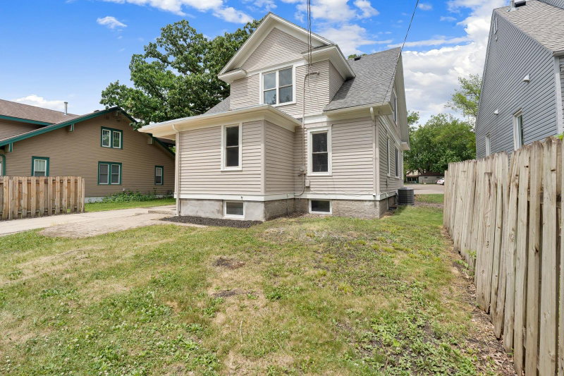 137 South Street - Photo 27