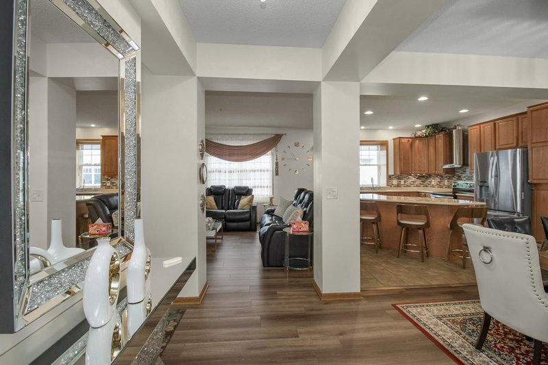 1691 Village Trail E #7 - Photo 12