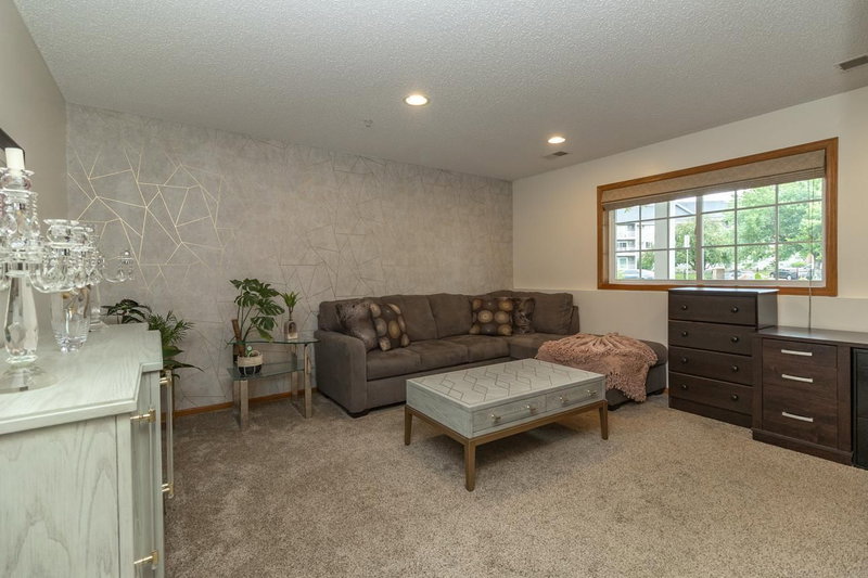 1691 Village Trail E #7 - Photo 38