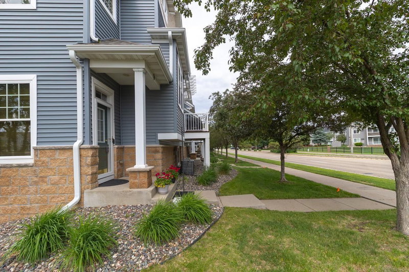 1691 Village Trail E #7 - Photo 45