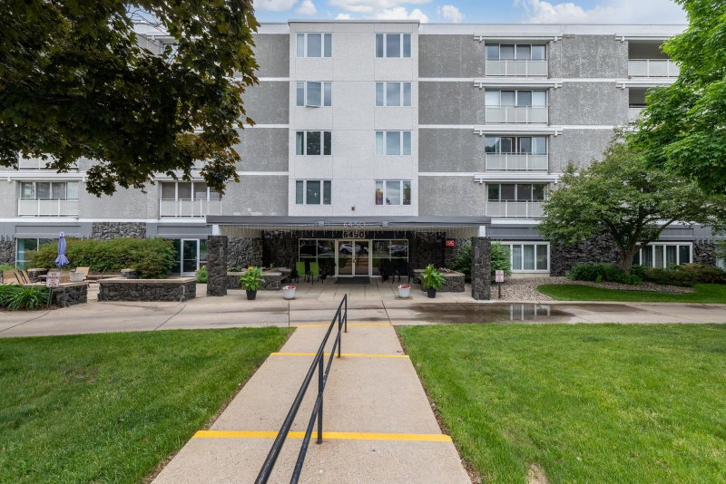 6450 York Avenue S #308 - Photo 22