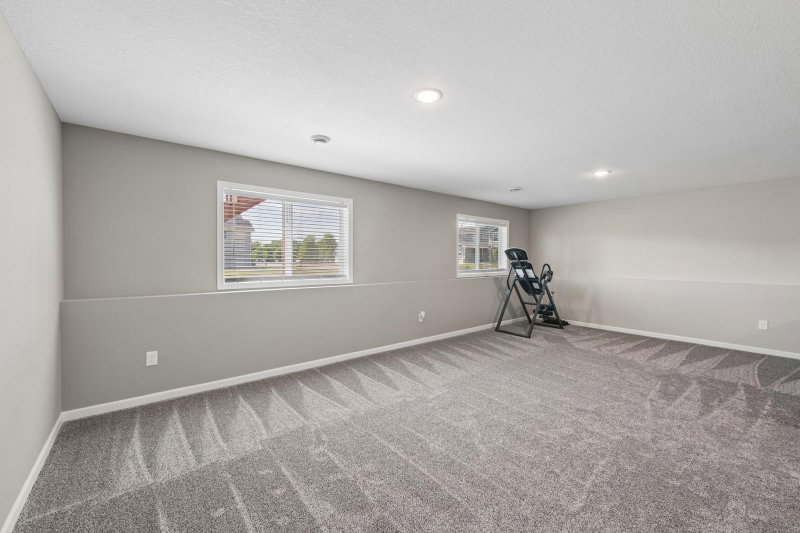 425 Eagle Street NW - Photo 17