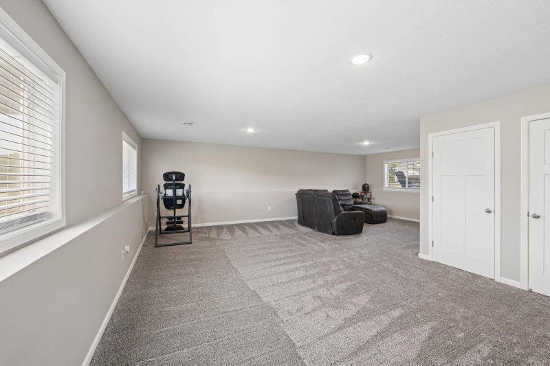 425 Eagle Street NW - Photo 18