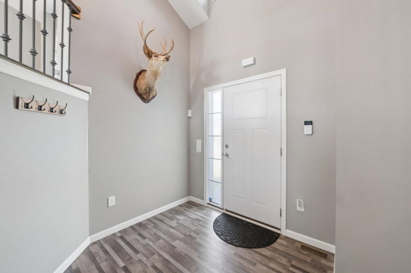 425 Eagle Street NW - Photo 3
